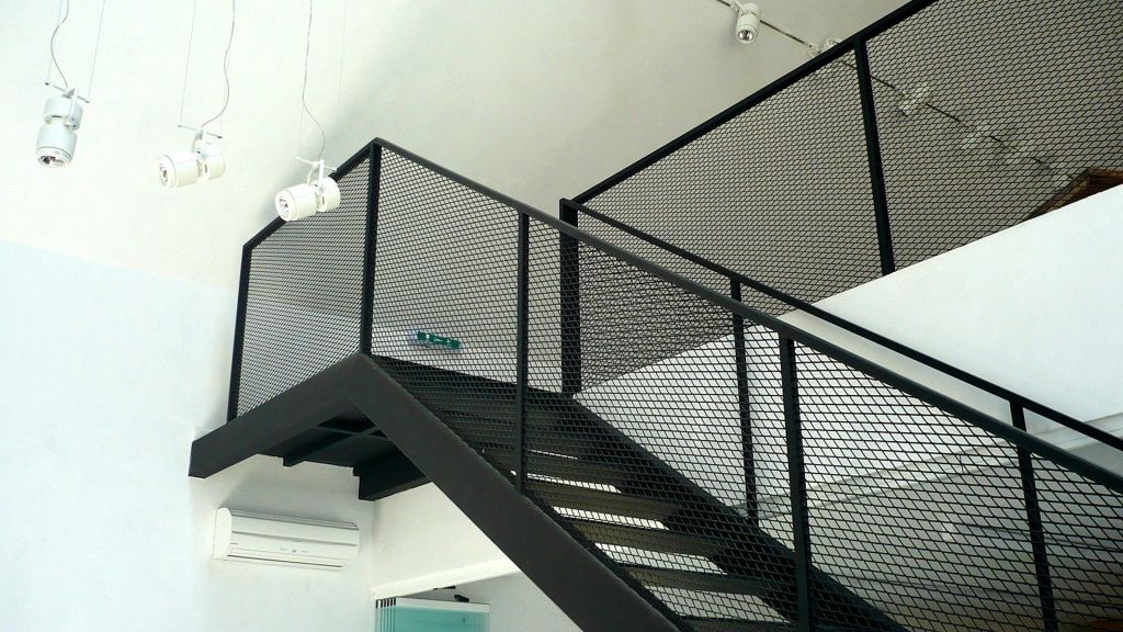 staircase-3.jpg
